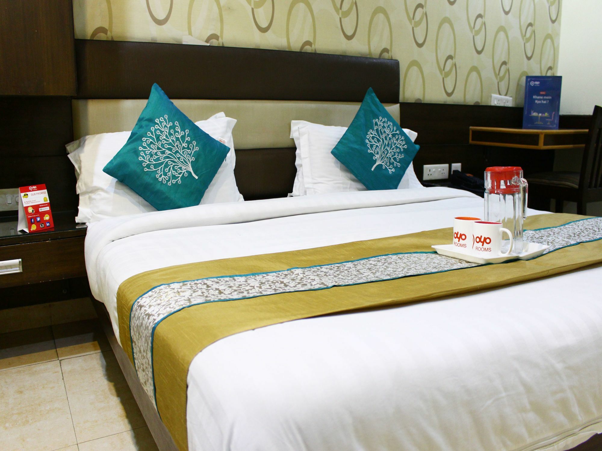 Crown Royale Hotel Дехрадун Екстериор снимка